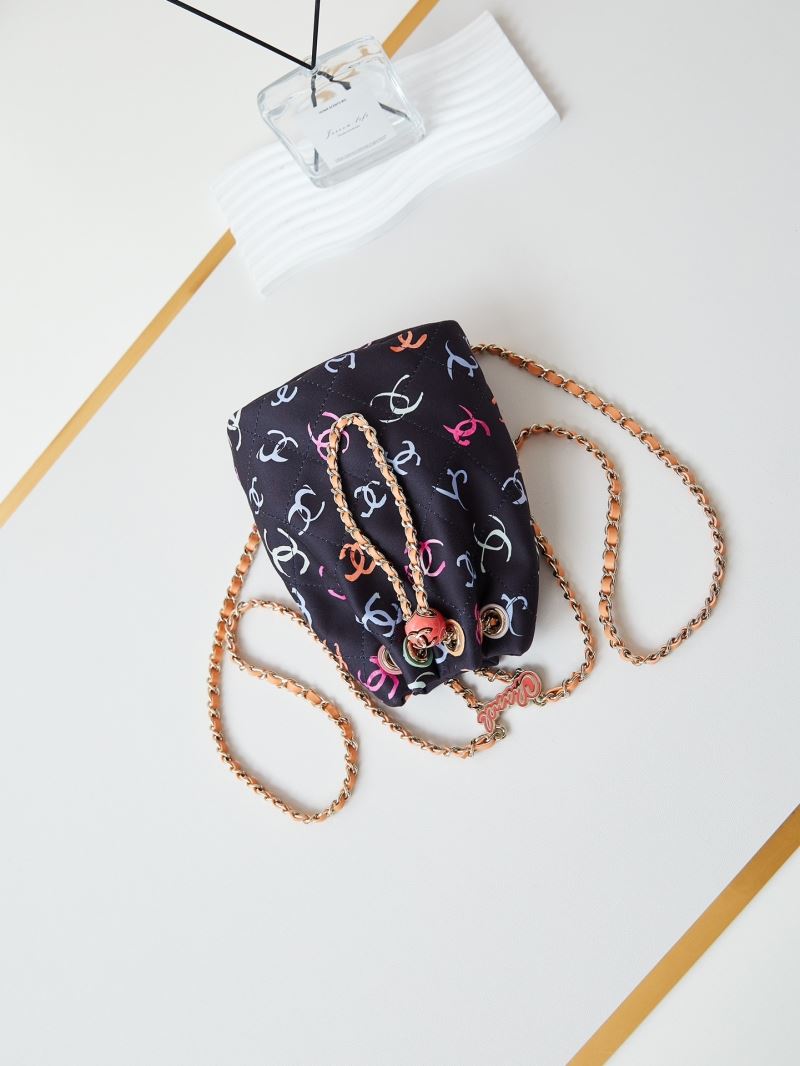 Ch**el bucket bags
